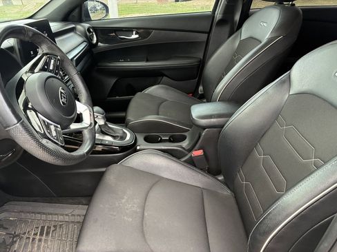 Used 2021 Kia Forte GT-Line image 10