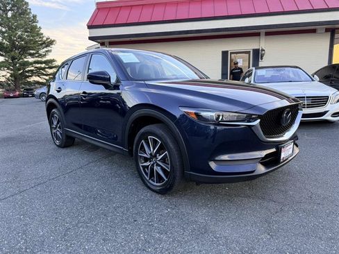 Used 2018 MAZDA CX-5 Touring w/ Preferred Equipment Package AWD/4WD image 3