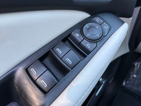 Used 2024 Buick Enclave Premium w/ Sport Touring Edition image 25