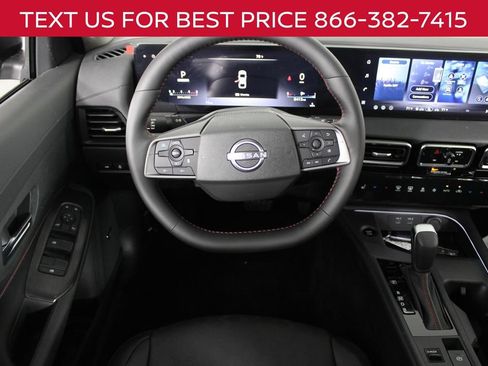 New 2026 Nissan Sentra SR w/ SR Premium Package FWD image 18