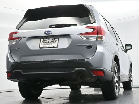 Used 2020 Subaru Forester Premium AWD/4WD image 46
