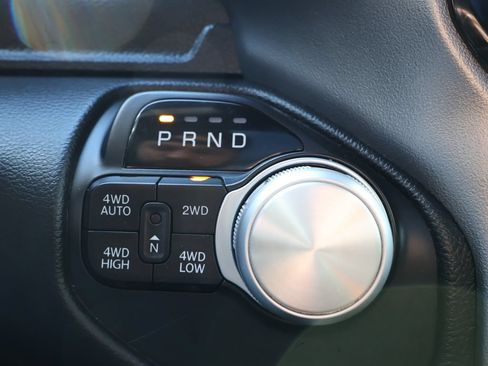 Used 2020 RAM 1500 Sport w/ Leather & Sound Group AWD/4WD image 21