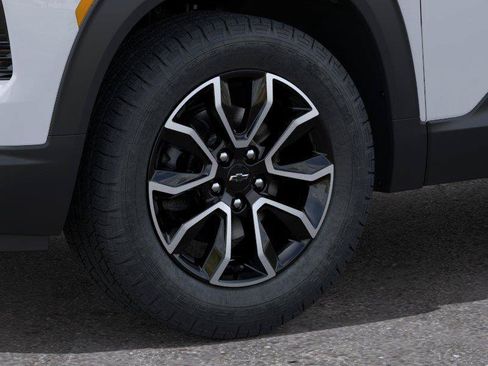 New 2026 Chevrolet TrailBlazer ACTIV w/ Convenience Package FWD image 9