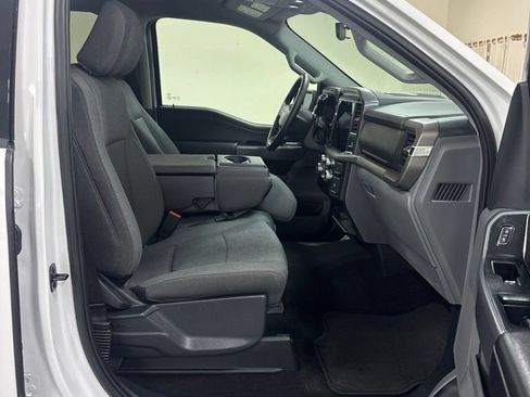 Used 2025 Ford F150 XLT w/ Equipment Group 301A Standard AWD/4WD image 23