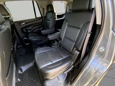 Used 2019 GMC Yukon SLT AWD/4WD image 21