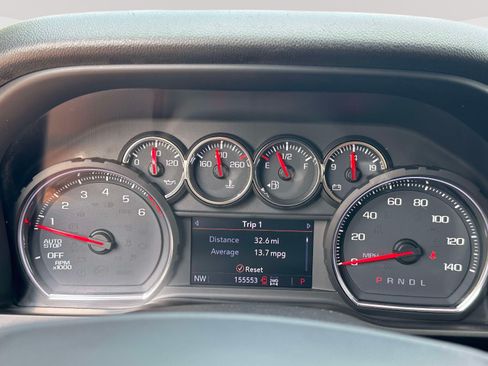 Used 2019 Chevrolet Silverado 1500 LT w/ All-Star Edition AWD/4WD image 17