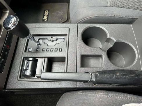 Used 2012 Jeep Liberty Sport w/ Popular Equipment Group image 22