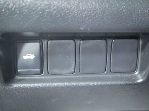 Used 2020 Nissan Maxima 3.5 S w/ Floor Mat Group FWD image 24