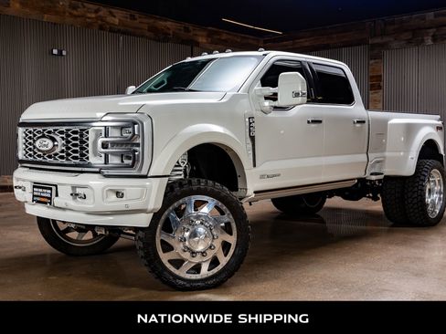 Used 2024 Ford F450 Limited w/ FX4 Off-Road Package image 4