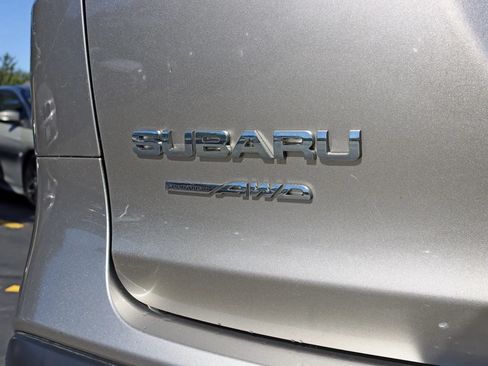 Used 2019 Subaru Ascent Limited AWD/4WD image 17