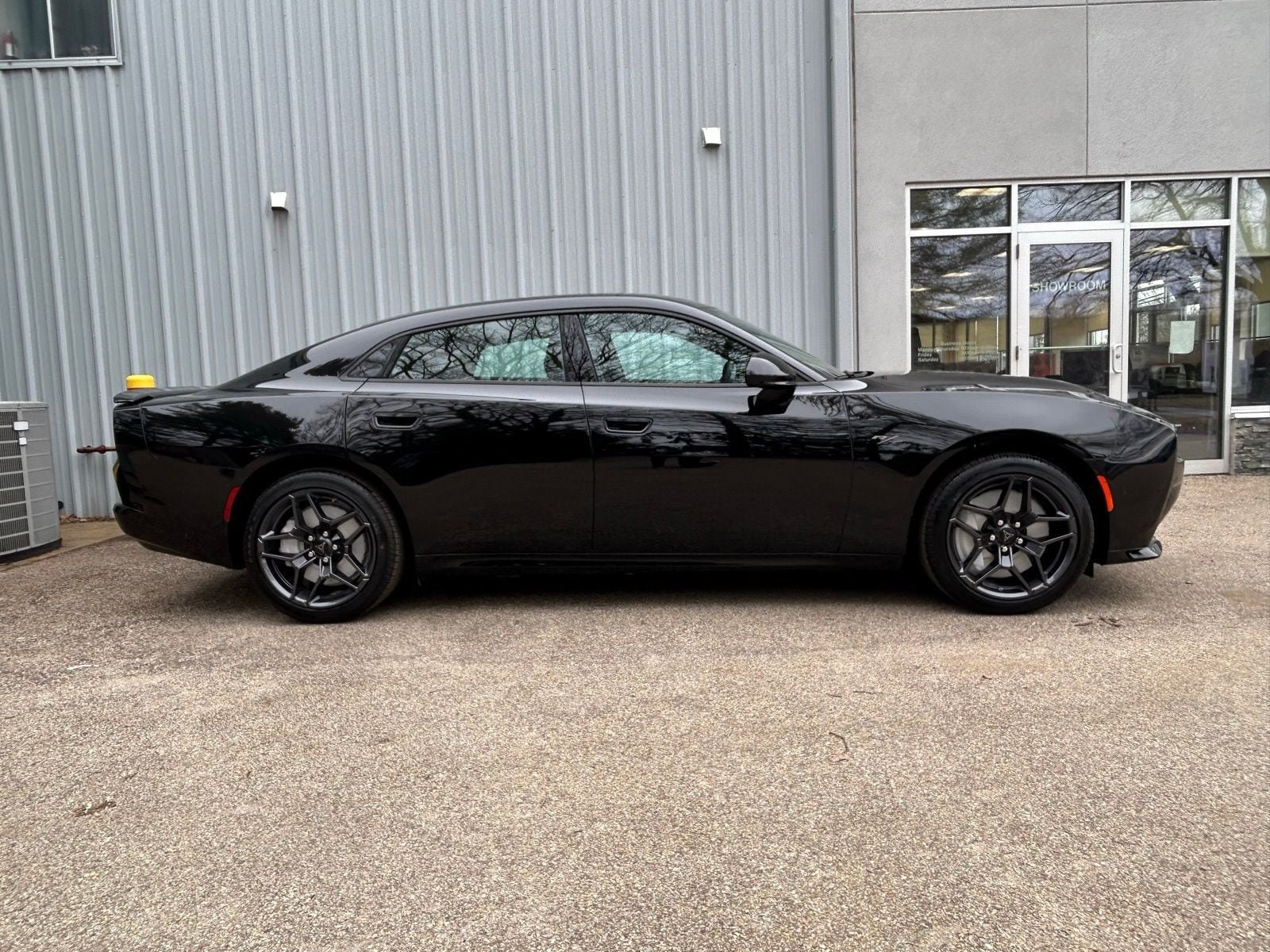 New 2026 Dodge Charger R/T AWD/4WD image 4