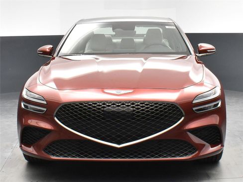 Used 2025 Genesis G70 2.5T w/ Sport Prestige Package image 8