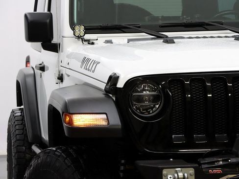Used 2021 Jeep Wrangler Willys image 4