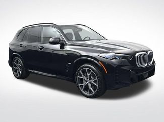 New 2026 BMW X5 xDrive50e w/ M Sport Package AWD/4WD video 2