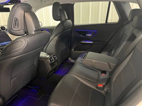Used 2023 Mercedes-Benz GLC 300 GLC 300 image 15