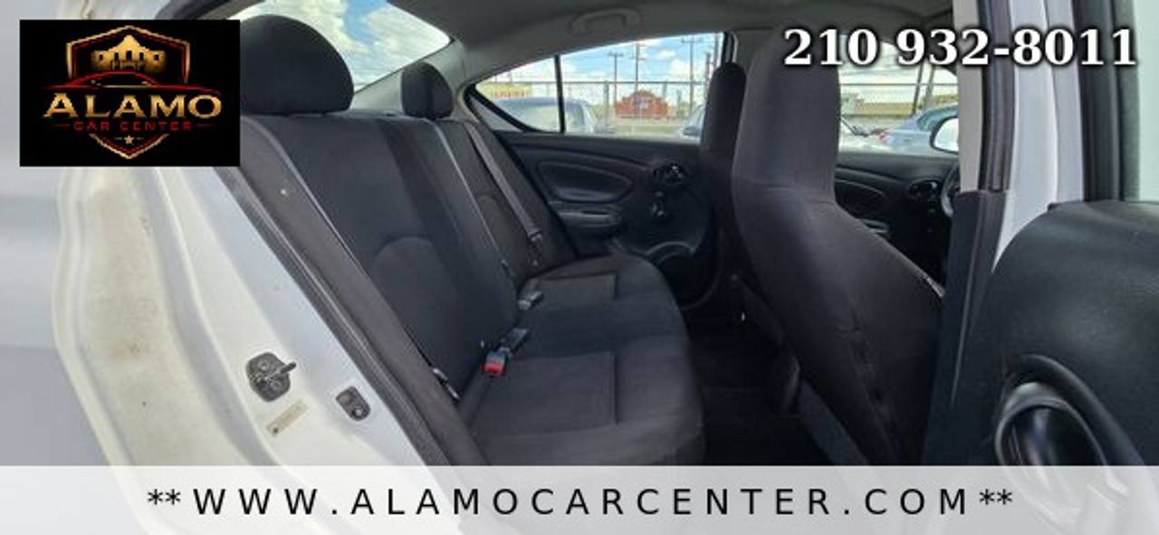 Used 2015 Nissan Versa S Plus FWD image 19