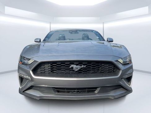 Used 2022 Ford Mustang Premium RWD image 8