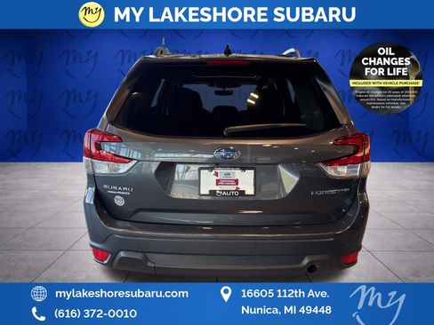 Certified 2024 Subaru Forester Premium AWD/4WD image 10