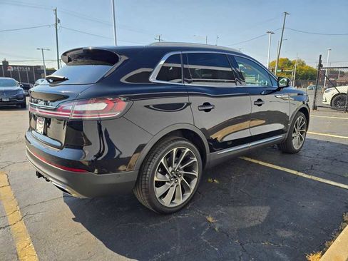 Used 2022 Lincoln Nautilus Reserve w/ Equipment Group 202A image 13