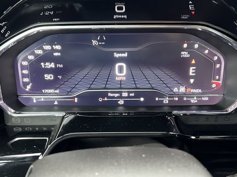 Used 2024 GMC Sierra 1500 Elevation image 29