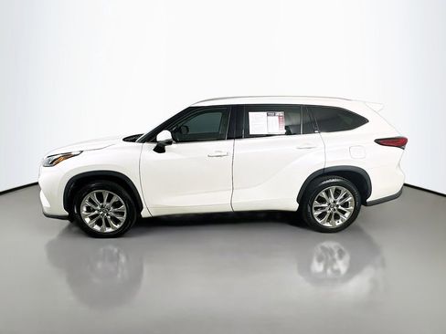 Used 2021 Toyota Highlander Limited FWD image 5