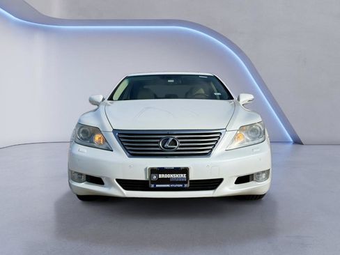 Used 2011 Lexus LS 460 w/ Luxury Value Edition RWD image 10