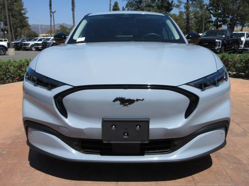 Certified 2025 Ford Mustang Mach-E Premium RWD image 7