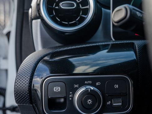 Used 2019 Mercedes-Benz A 220 4MATIC w/ Premium Package image 18