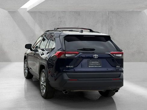 Used 2023 Toyota RAV4 XLE Premium image 7