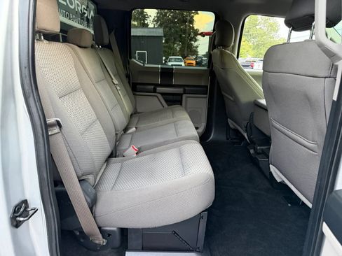 Used 2017 Ford F250 XLT w/ XLT Value Package AWD/4WD image 18