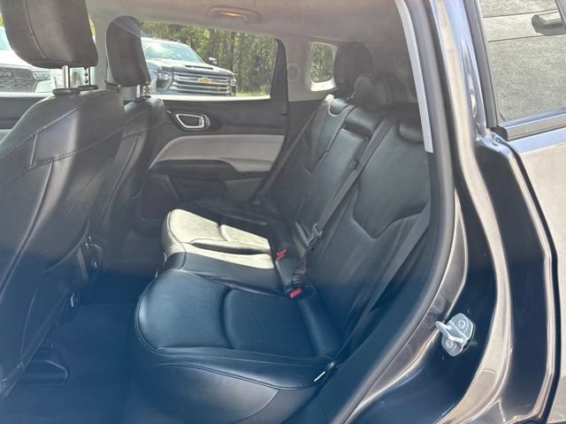 Used 2022 Jeep Compass Limited AWD/4WD image 22