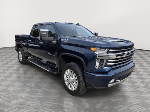 Used 2020 Chevrolet Silverado 2500 High Country w/ Z71 Off-Road Package image 3