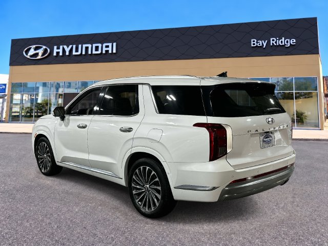 Used 2024 Hyundai Palisade Calligraphy AWD/4WD image 7