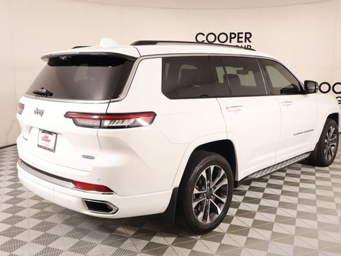 Used 2021 Jeep Grand Cherokee L Overland w/ Advanced Protech Group III image 23