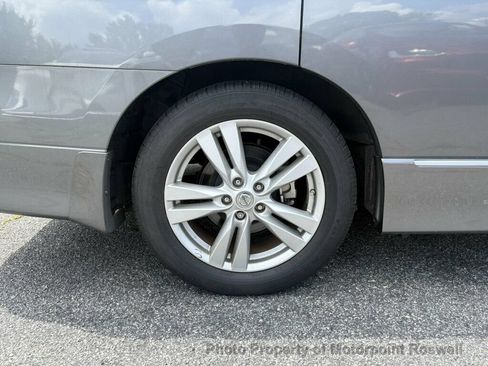 Used 2016 Nissan Quest Platinum w/ Tow Package FWD image 23
