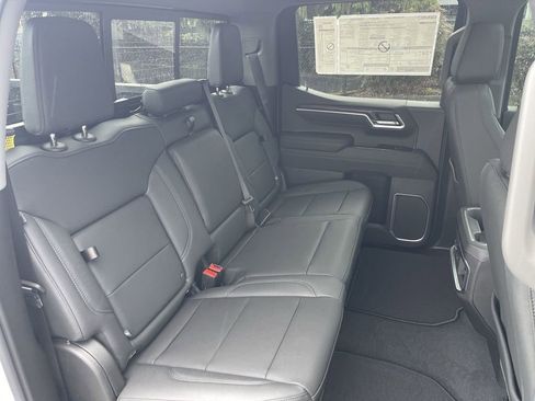 New 2026 GMC Sierra 1500 SLT AWD/4WD image 28