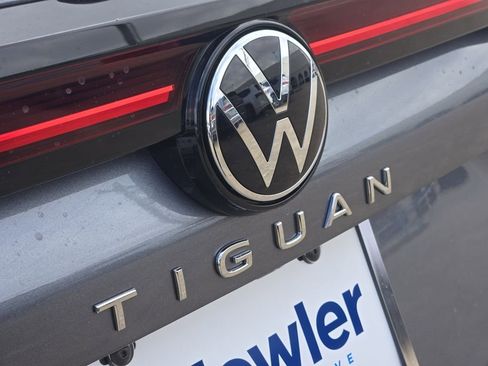 New 2026 Volkswagen Tiguan SE AWD/4WD image 7