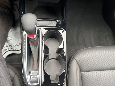 Used 2025 Chevrolet Trax RS w/ Driver Confidence Package image 25