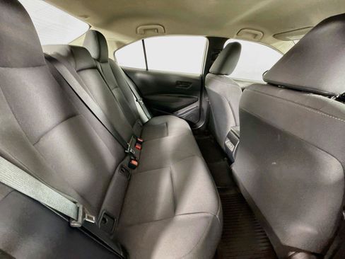 Used 2024 Toyota Corolla LE FWD image 38