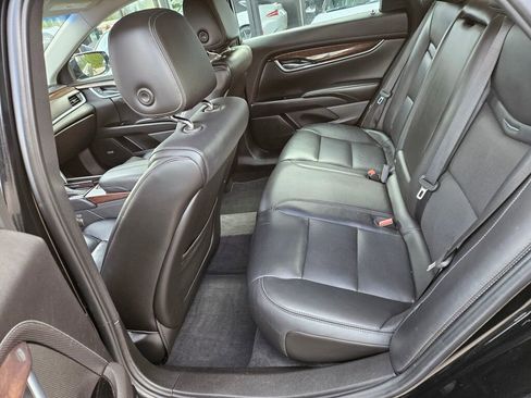 Used 2016 Cadillac XTS Luxury image 14