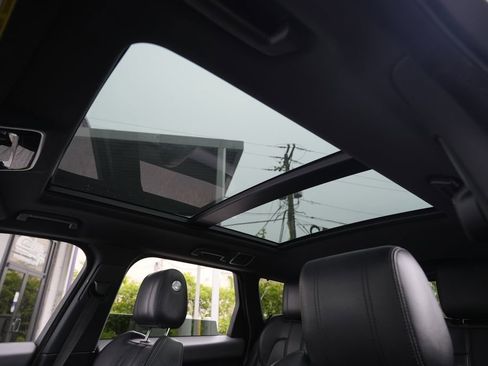 Used 2015 Land Rover Range Rover Sport HSE AWD/4WD image 17