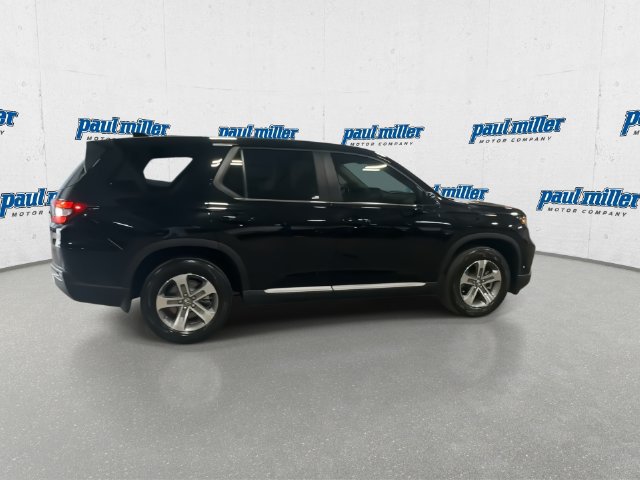 Used 2025 Honda Pilot EX-L image 12