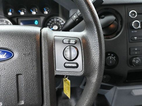 Used 2016 Ford F250 XL w/ Power Equipment Group image 29