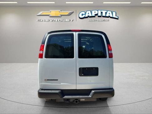 New 2026 Chevrolet Express 2500 RWD image 4