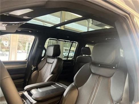 New 2026 Jeep Grand Wagoneer Limited image 9