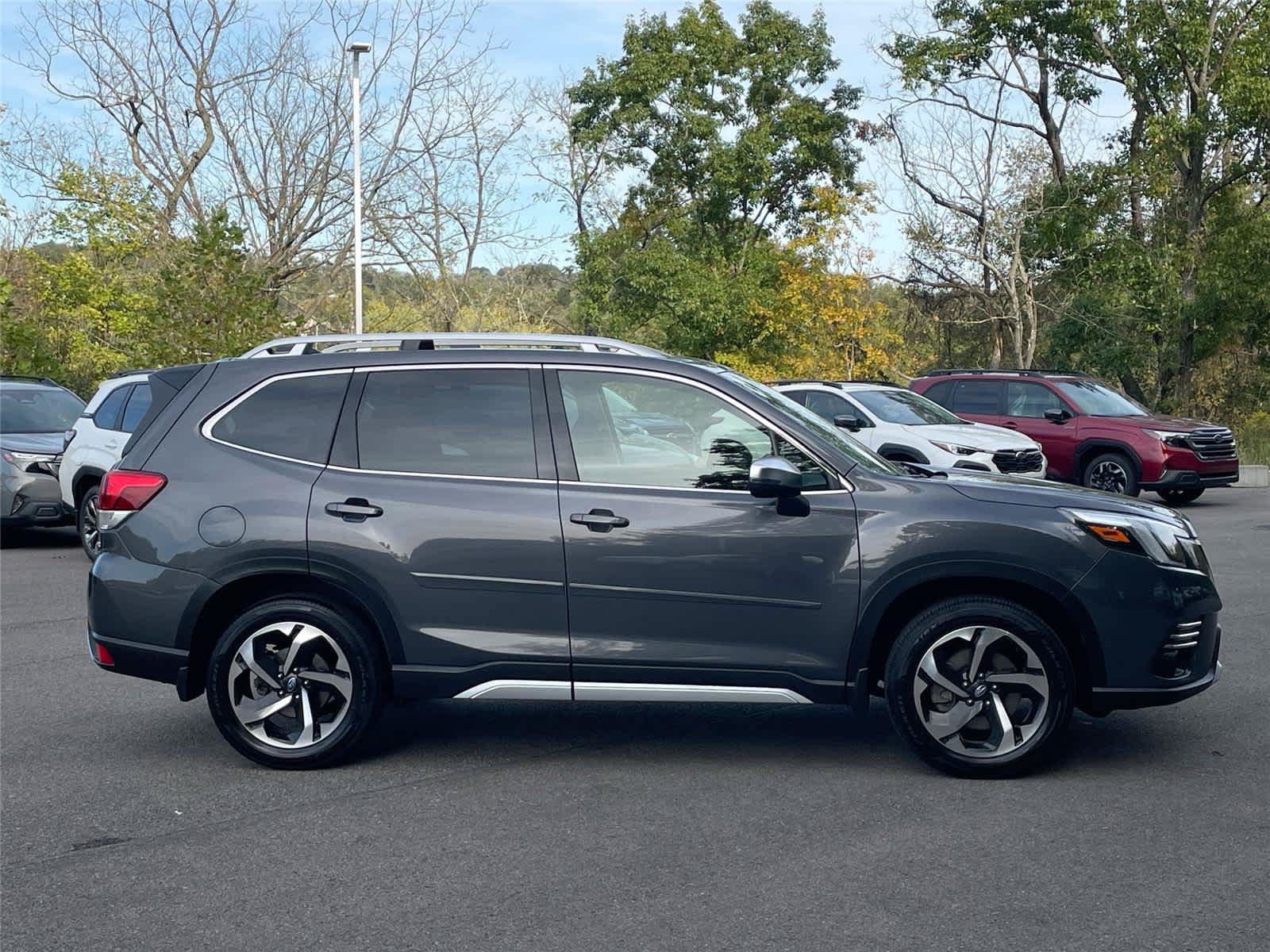 Used 2024 Subaru Forester Touring AWD/4WD image 6