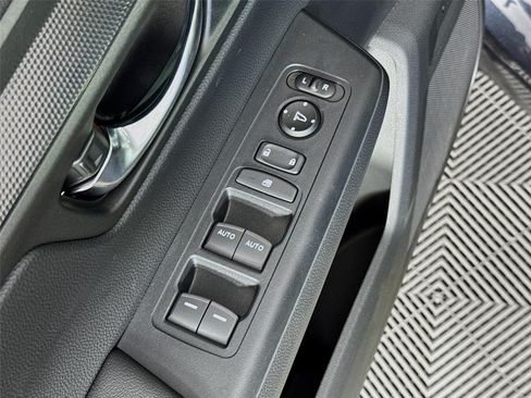 Used 2025 Honda CR-V EX image 19