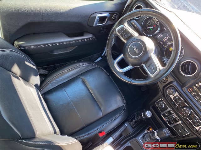 Certified 2023 Jeep Wrangler Unlimited Sahara w/ Dual Top Group AWD/4WD image 20