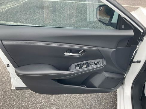 Used 2021 Nissan Sentra S FWD image 30