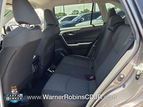 Used 2023 Toyota RAV4 XLE FWD image 6